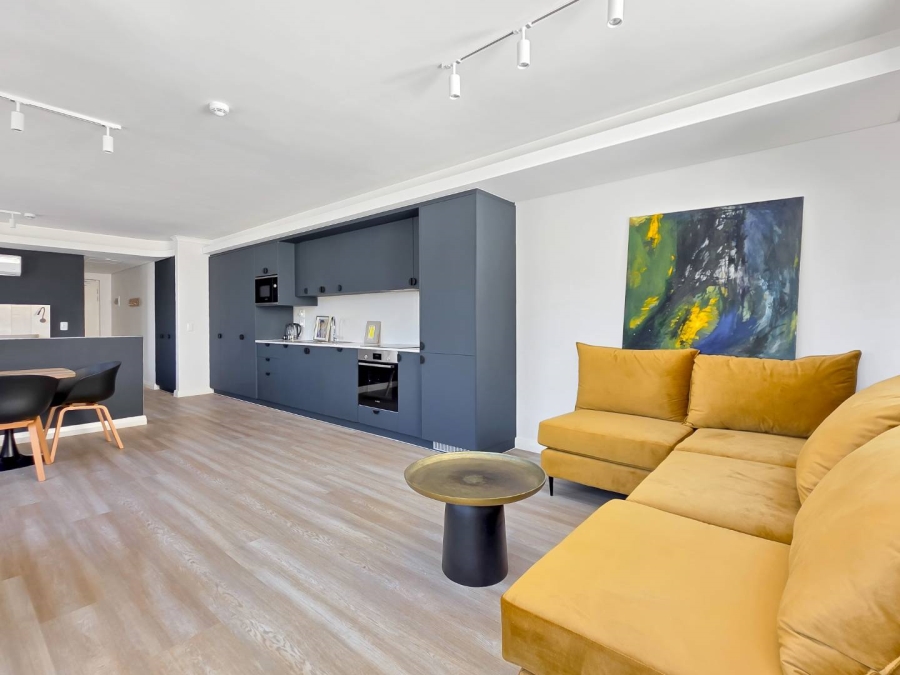 1 Bedroom Property for Sale in Vredehoek Western Cape